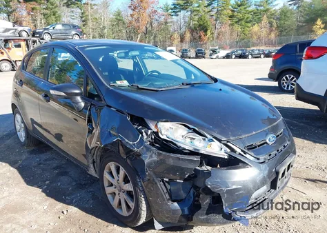 2013 Ford Fiesta Se from USA, damaged, VIN 3FADP4EJ6DM213291